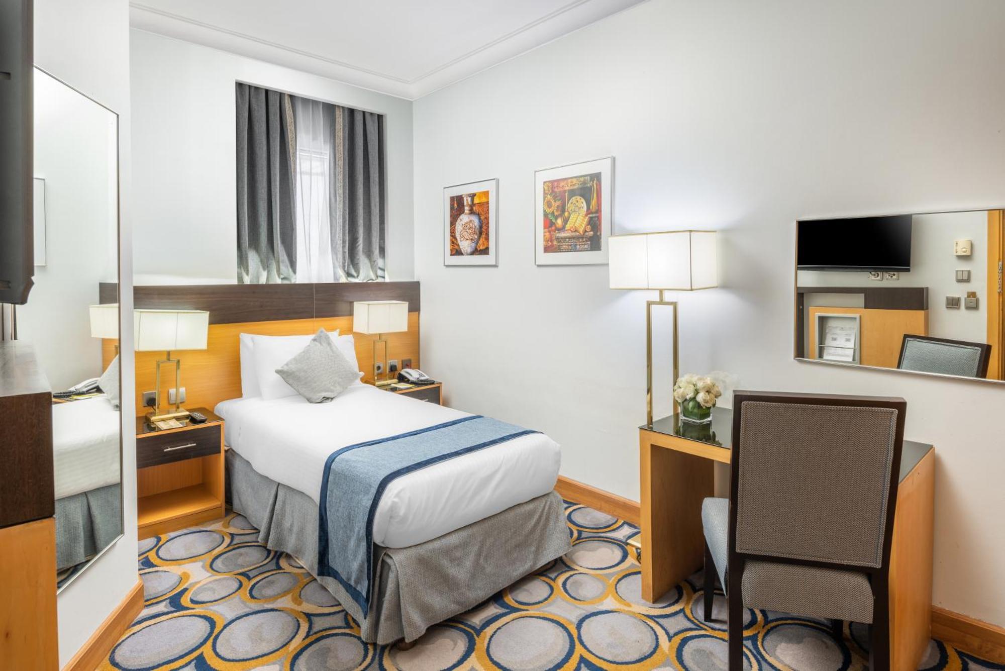 Elaf Al Mashaer Hotel Makkah Мекка Экстерьер фото A room at the hotel